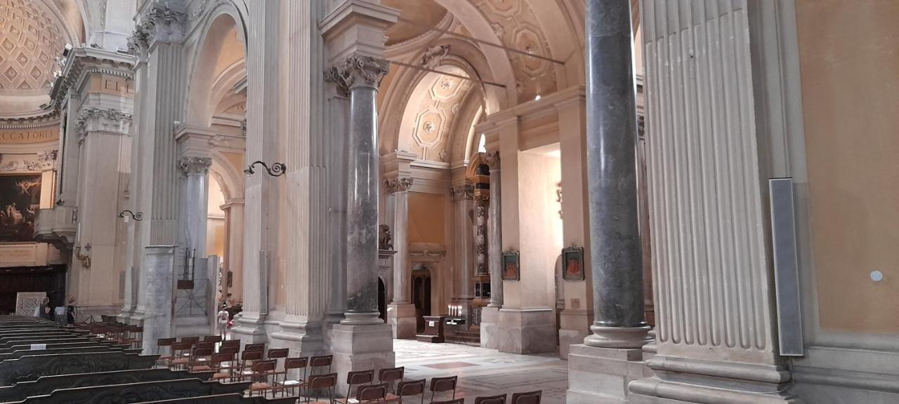 Corte Cavour. Una Mansarda Nel Cuore Della Citta ラヴェンナ エクステリア 写真